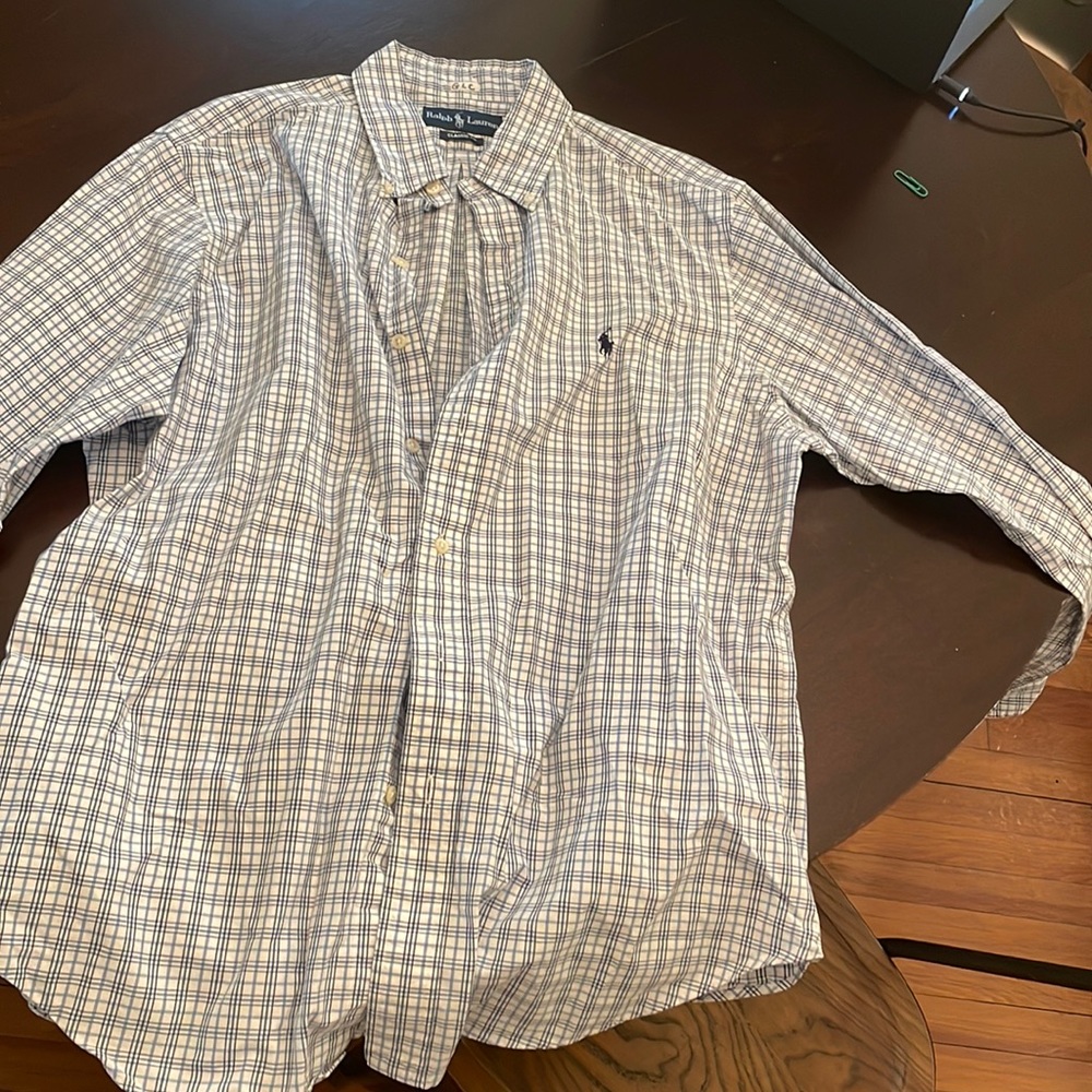 Ralph Lauren classic fit Mens button down. Blue and white. 16 1/2 L